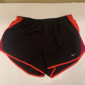Nike Dri-fit Women’s Running Shorts L